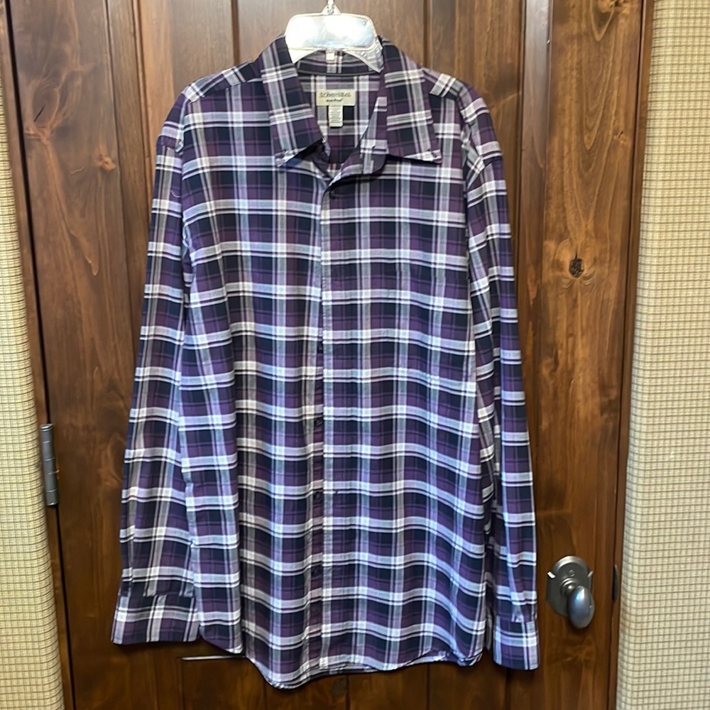 Long sleeve casual plaid button up